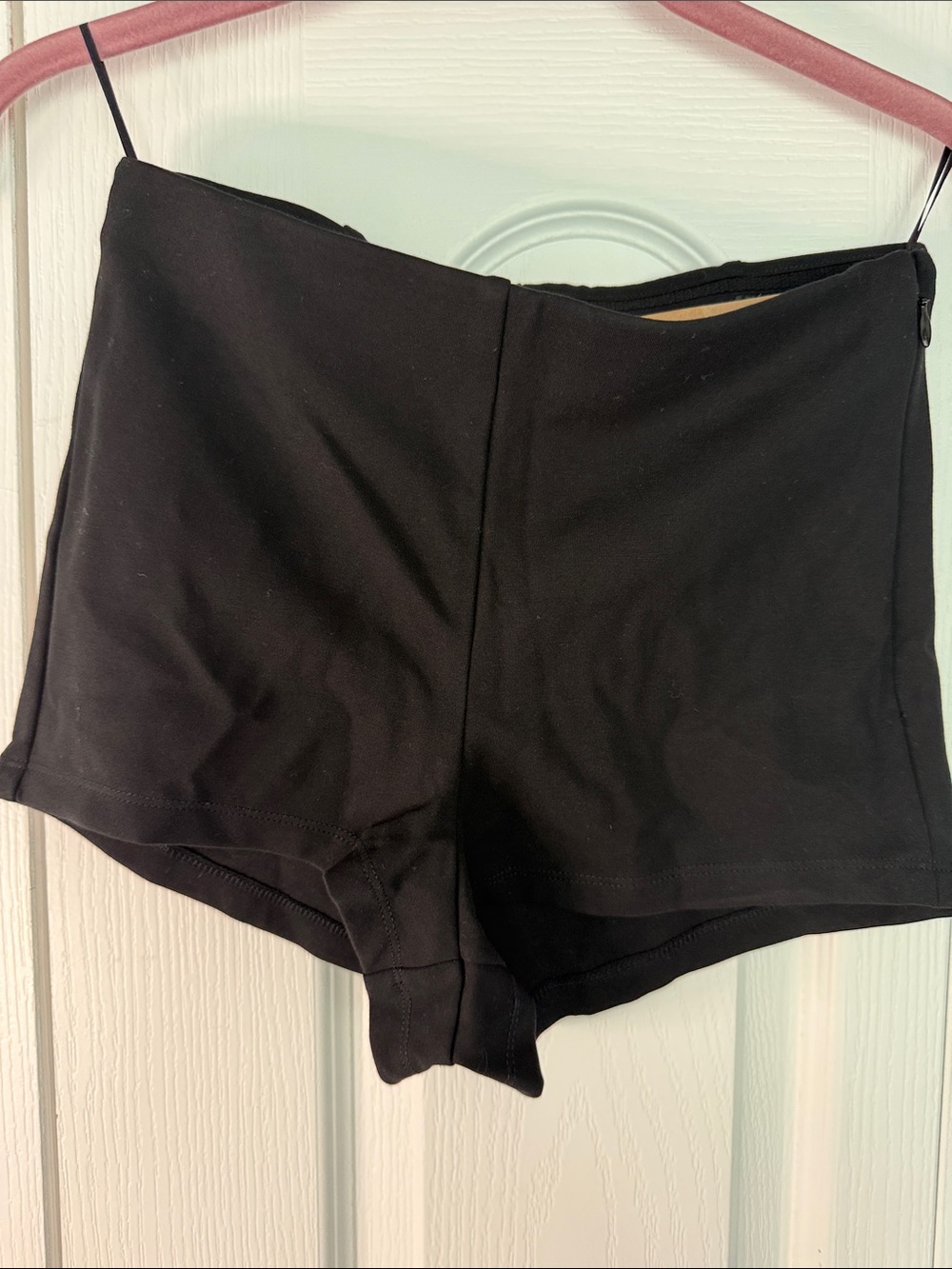 SKIMS The Essential Pants High Waist Hot Short - Obsidian Small - Picture 4 of 12